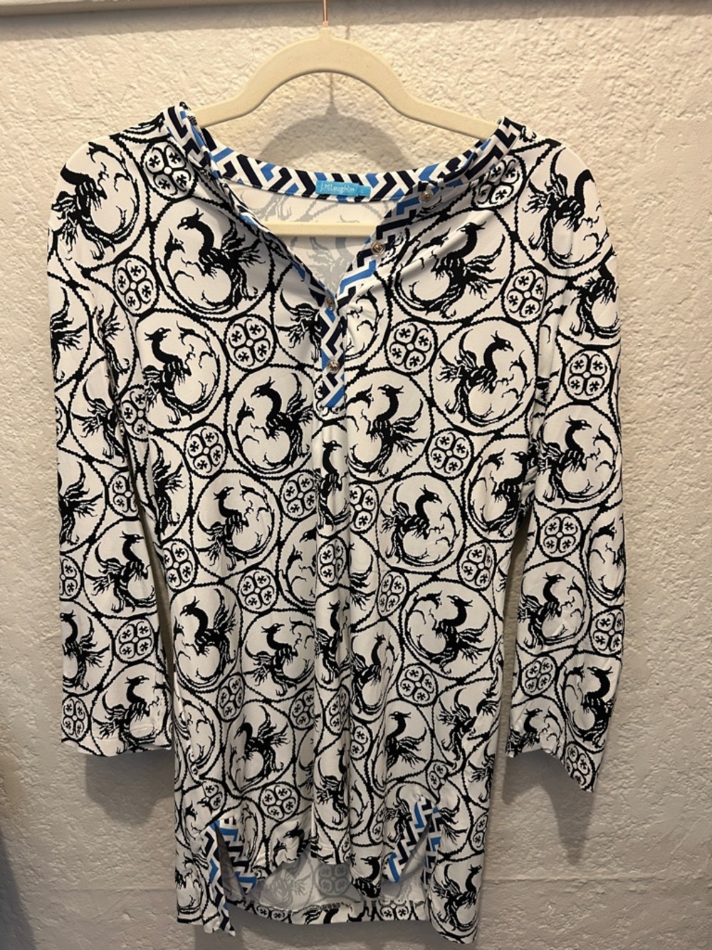 Black & White Patterned Women's Tunic Top